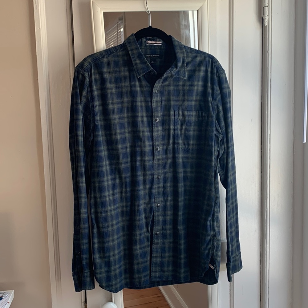 Banana Republic Button-Up Shirt